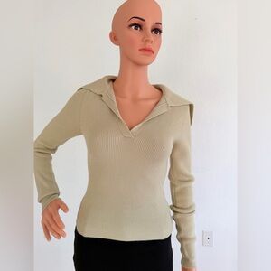 Forever 21 Beige V-Neck Sweater